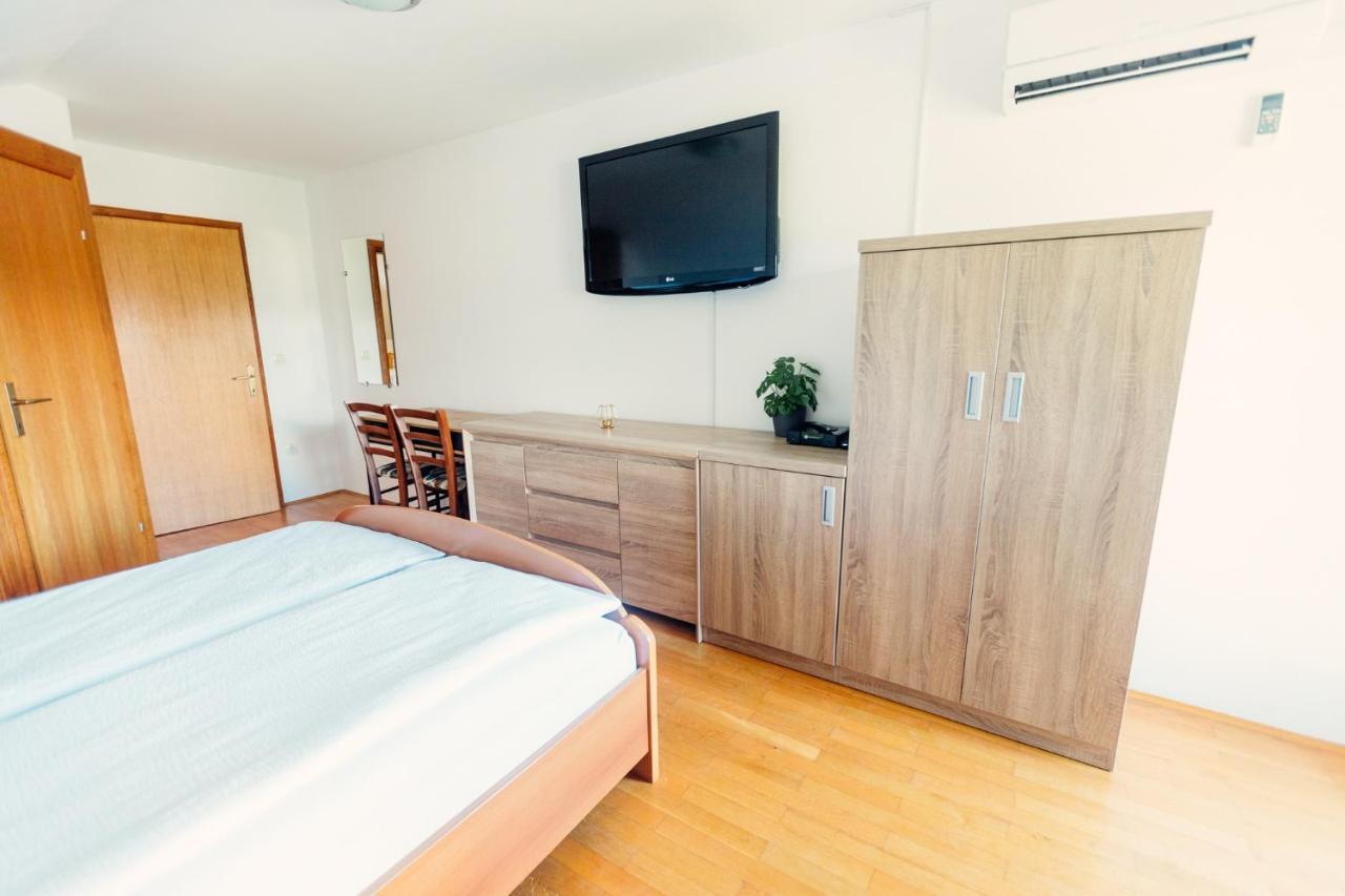 Vinica Frankovic Bed&Breakfast المظهر الخارجي الصورة
